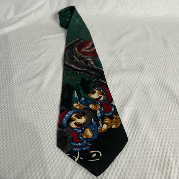 Mickey Holiday tie - Picture 3 of 8